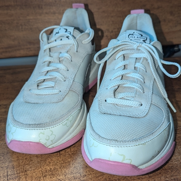 Ted Baker London magnolia flower chunky trainer women's size 7 - Picture 5 of 6